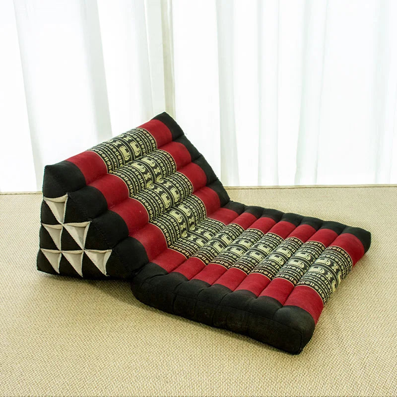 Dreieckskissen: Entspanne natürlich nach Thai-Tradition