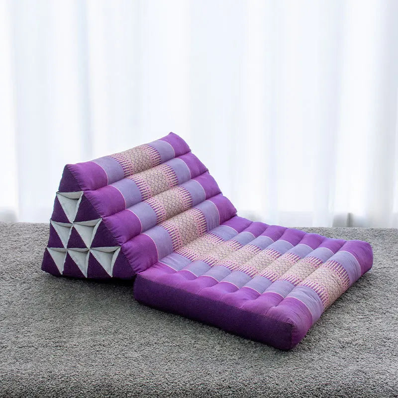 Dreieckskissen: Entspanne natürlich nach Thai-Tradition